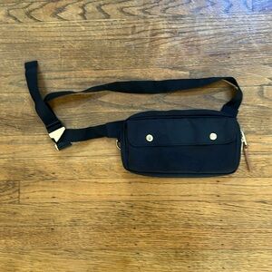 Herschel Supply Co. Scarlett Hip Purse